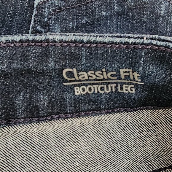 Croft & Barrow Jeans Womens Size 10 Short Blue Denim Classic Fit Bootcut Leg - Picture 4 of 6